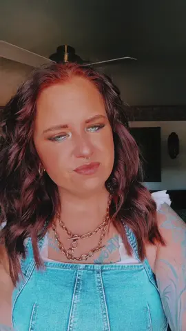 #fentysuperbrandday #foryou #xzybca #trend #crashout #gymgirly #foryoupage #blueeyes #draftdump #livingwithcancer #terminalillness #brokenheart #broken #photographer #fyp #morganwallen #music 