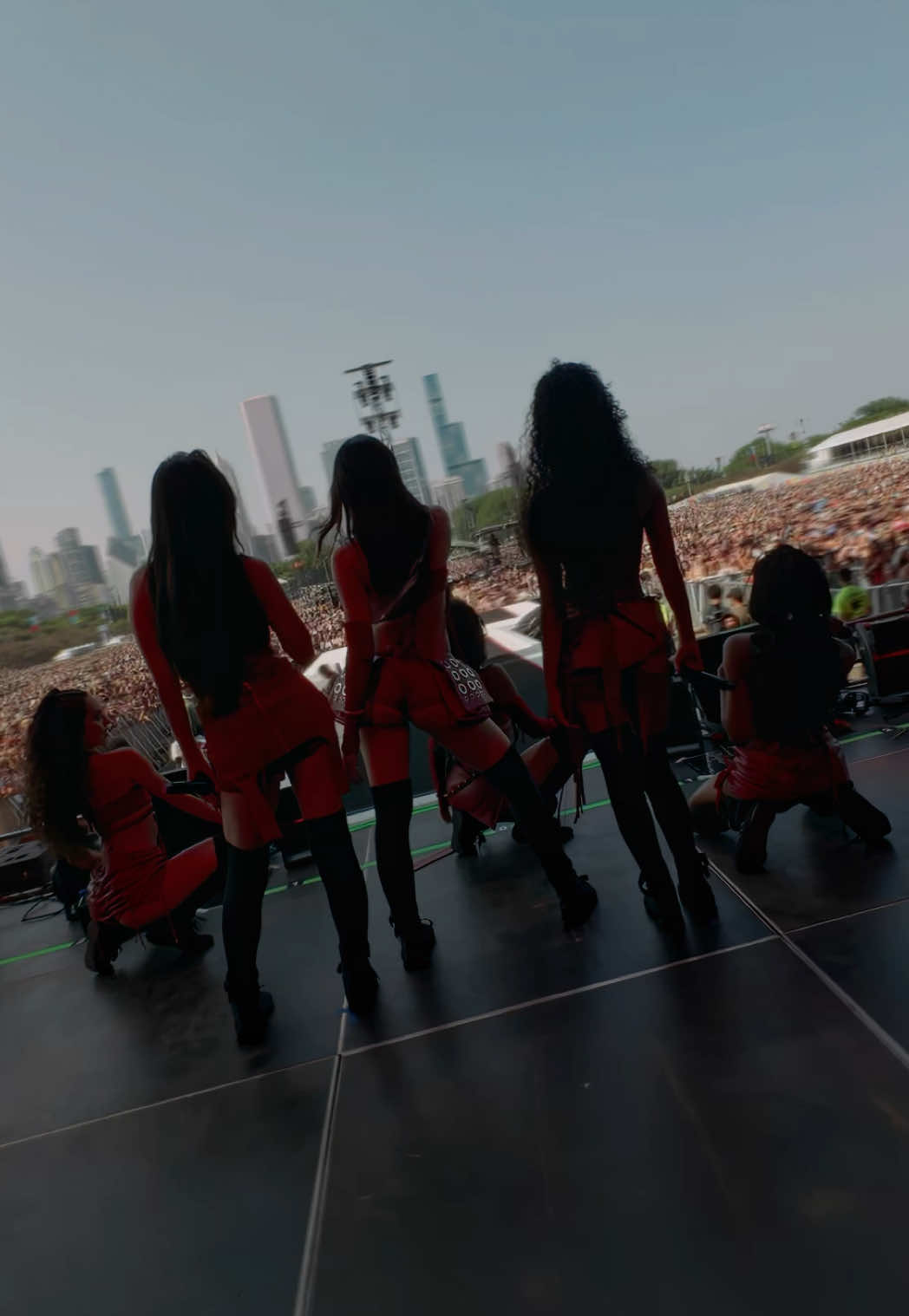 We want more #KATSEYE 🙌 #lollapalooza #musicfestival 
