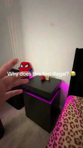 Literal bedroom hack #nightstand #nightstandmakeover #fypシ #trending #flashsale #dresser #apartmentfinds #bedroomcheck #ledlights 