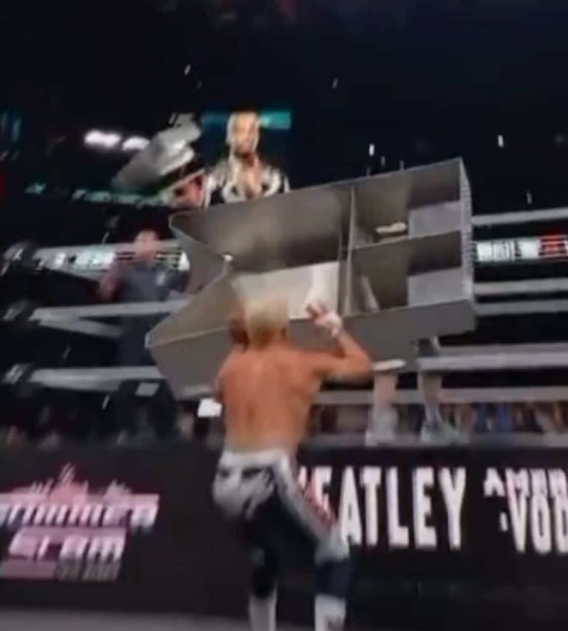 Always loved this  #WWE #wwesummerslam #wwetiktok #wrestletok #wrestlingtiktok #prowrestling #johncena 