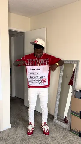 ig: officialdrew1 #fyp #drew #viralvideo #fypシ #fashion #streetwear #OOTD #fitcheck #birthdayfit #fentysuperbrandday 