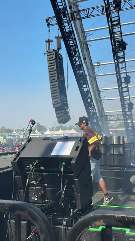 dude packed tf outta the green stage 🔥 @hardfest #hardsummer @Itsydg2 