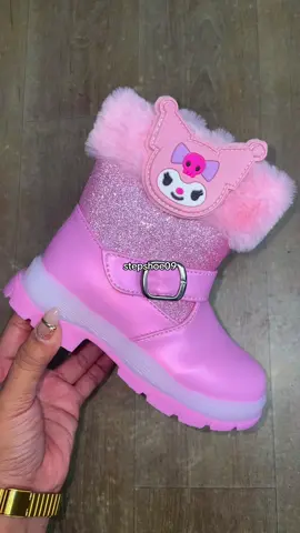 Boots for kids girl😍❤️ Sizes 21-30 available 🫶🏻 Ganda netoo!!😎🫶🏻 #kuromi#ledshoes #pink #fy #fyp #fyp #foryourpage #shoesforkids 