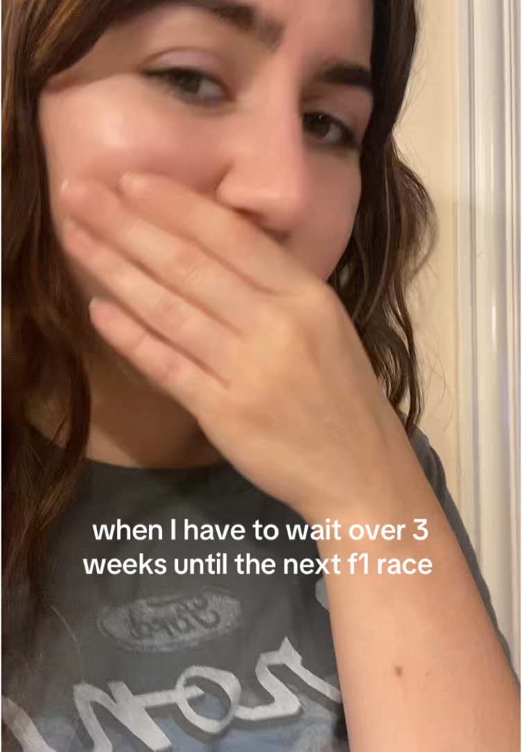what do i do now 🧎🏻‍♀️      #formula1 #summerbreak #fentysuperbrandday 