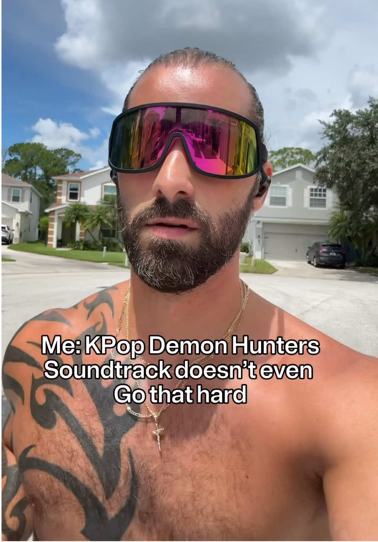 Lisssteennn- regardless of your thoughts on the movie itself, you cannot deny that KPDH has some serious bangers in the track! 🤣  #KPopDemonHunters #KPop #Golden #LipSync #Run #Runner #Running #Music #Funny #Fun #MarathonTraining #Marathon #Fitness #RunLife #RunTok #Huntrix