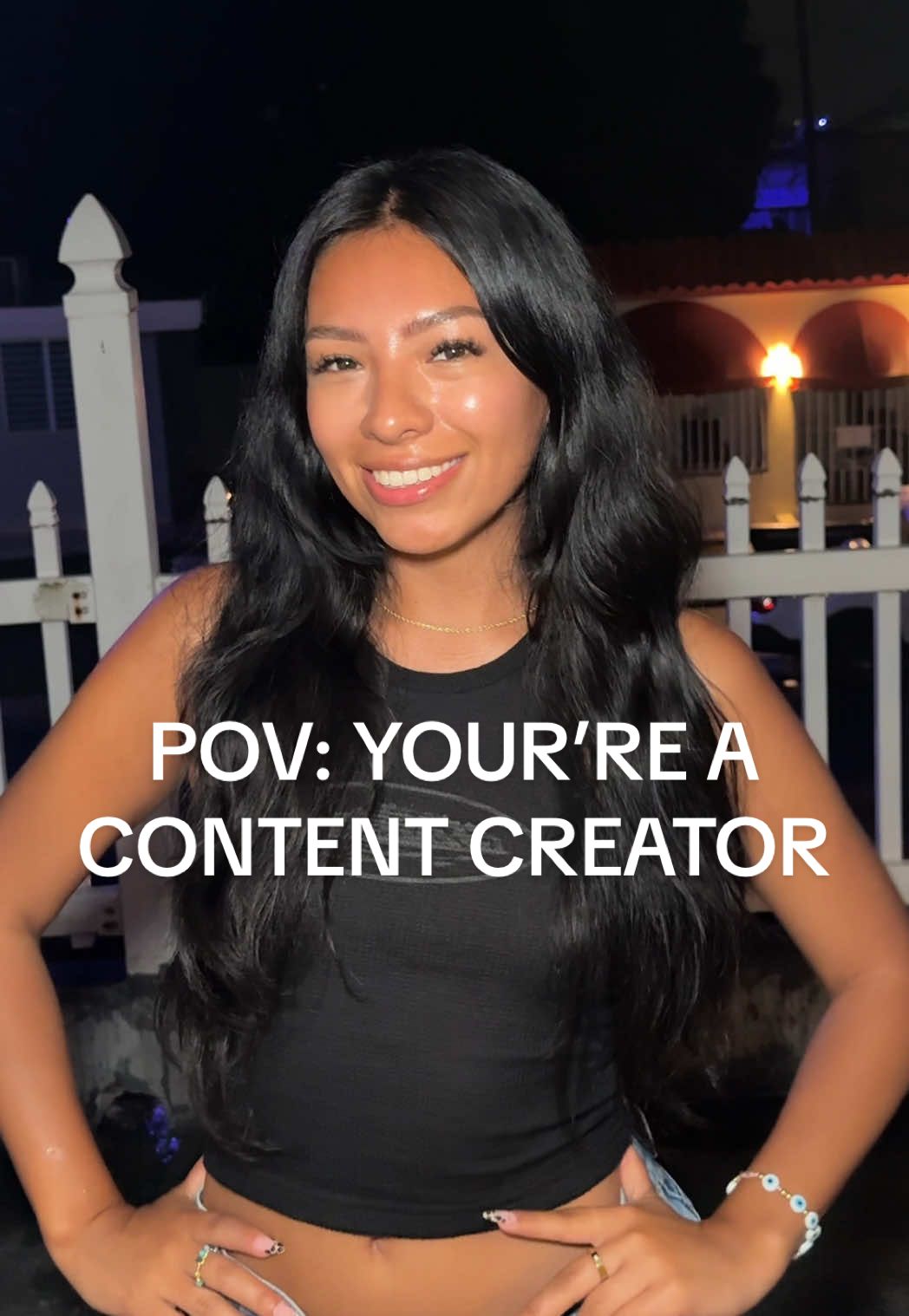 A 7 second video takes about 10 mins to get right 🤣 #carolinatorres #pov #contentcreator #peruana #viral #trending 