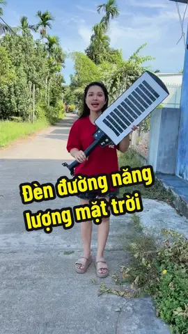 Đèn năng lượng mặt trời #onggiareview #den #dennangluongmattroi #dennangluong #dennangluongmattroichinhhang #xuhuong 