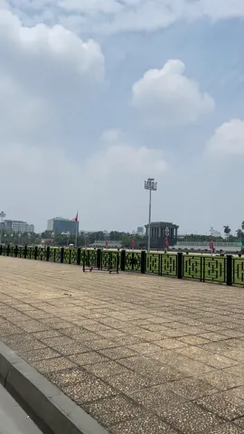 Video gốc đoạn Lăng Bác, các đồng chí tải về chèn nhạc yêu nước đi nhéee 😁 @Tớ là Tiệp! 