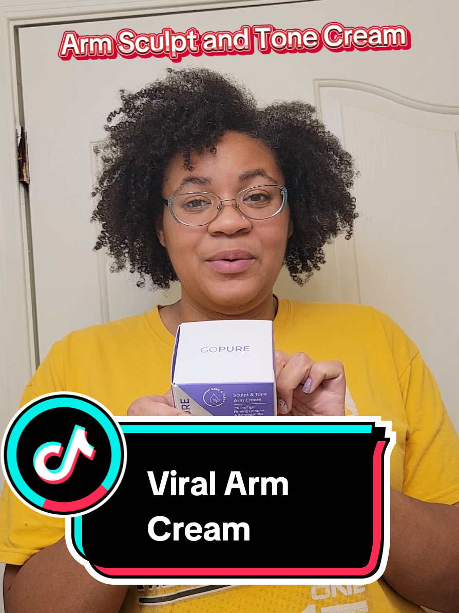 👀 Just started using the GoPure Arm Sculpt & Tone Cream… Will it tone these arms or just moisturize them real nice? 👀💪🏾 Stay tuned for the glow-up (hopefully 😂) #GoPure #TryingItOut #ArmCream #Firmingcream  #SelfCareInProgress #LooseSkin 