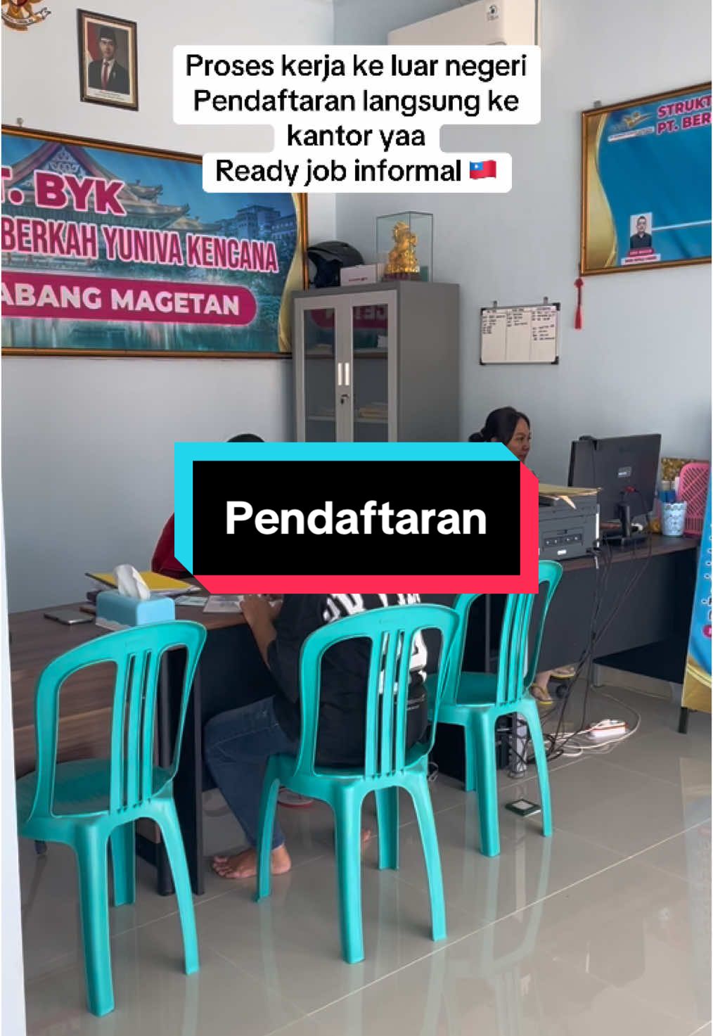 PT. BERKAH YUNIVA KENCANA MAGETAN  Melayani proses kerja ke luar negeri. Negara tujuan: - TAIWAN - ⁠HONGKONG - ⁠SINGAPURA - ⁠MALAYSIA 📞 087715994513 📞 085706330672 📍dsn. Jangglengan Rt/Rw 01/01 ds. Karas kec. Karas kab. Magetan #pmitaiwan🇲🇨🇼🇸 #pmihongkong🇭🇰🇮🇩 #pmisingapore🇮🇩🇸🇬 #pmimalaysia🇮🇩l🇲🇾 #beranda 