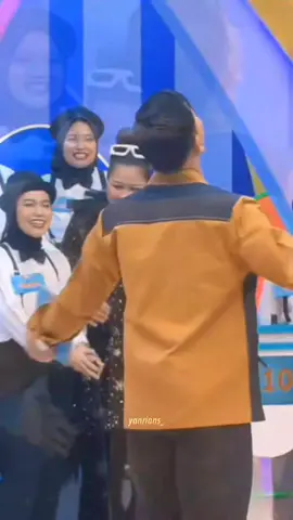 kapten arisan pada demen goyang😂 #suryainsomnia #elrumi #arisantrans7 #okkylukman #rigen #ummyquary #fyppppppppppppppppppppppp #xyzbca #fypシ゚ #trans7
