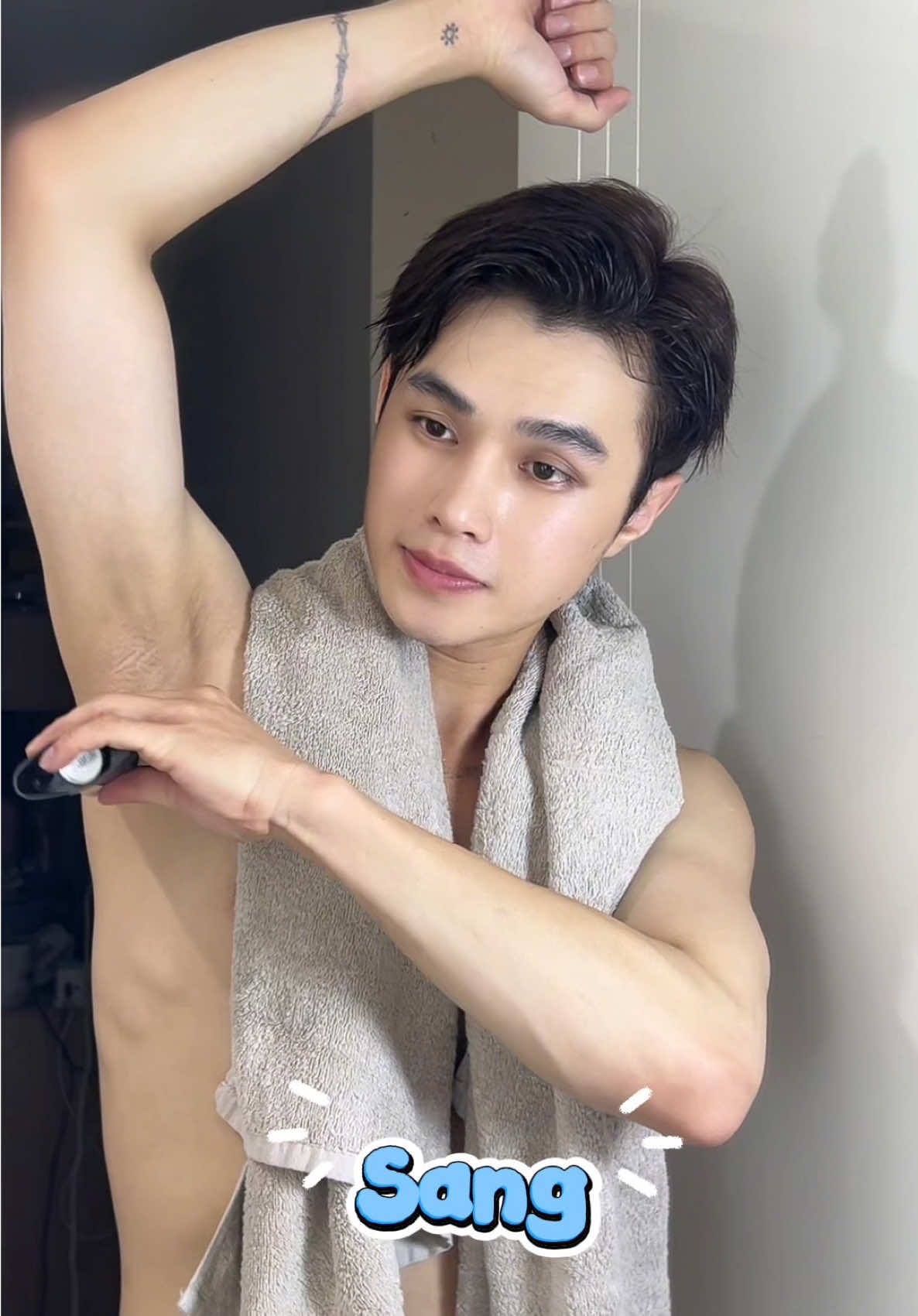Mấy ông bà gặp tình trạng này chưa? Tui ít, ổng hơi nhiều 😂  #axe #axefinefragrance #axesapkhumui #luuhuongthoithuong #HợpTáccùngUnilever