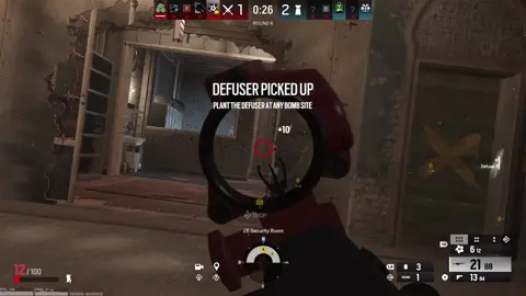 #fyp #videogames #GamerGirl #rainbowsixsiege 
