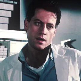 This used to be my songggg #REEDRICHARDS #mrfantastic #ioangruffudd #fantasticfour #foryoupage #foryou #vsp #marvel #mcu 
