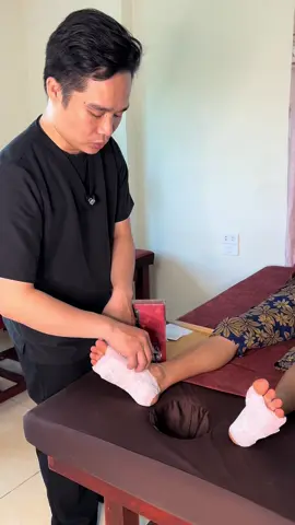 Miếng dán thải độc gan bàn chân  Giảm đau mỏi cơ xương khớp,lưu thông khí huyết  #miengdanthaidocchanbackinh #xuhuong#miengdanthaidocchan #miengdanthaidocngaicuu #miengdanthaidocngaicuubackinh 