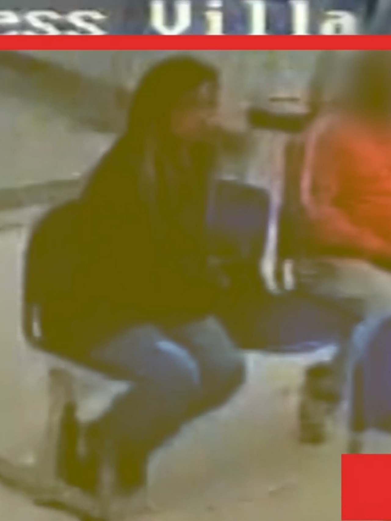 #CuartoPoder  Así operaba una banda criminal que durante más de cinco años marcó a empresarios dentro de los bancos. Mientras dos infiltrados señalaban a la víctima y el dinero, afuera cuatro vehículos esperaban para ejecutar el asalto [Mira el programa completo y 100% GRATIS -Solo Perú- en tvGO] [Link en la BIO ↑]