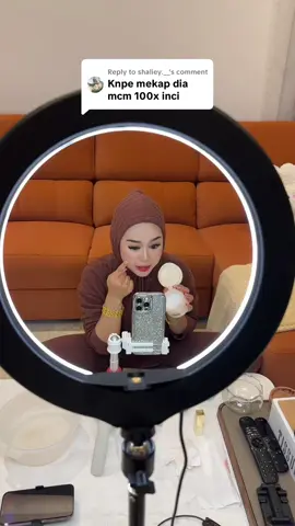 Replying to @shaliey.__ 100x makeup pun hilang waterproof makeup pun remove sesuai utk skin kering dan sensitive skin pun boleh pakai Mira dah remove skin mois mois je #cleansingbalm #cleaning #Rvera #removemakeup #besihskinmakeup #fyp 