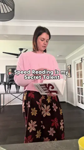 Haters will say it’s sped up but unfortunately this is just the speed at which I read AND think at 😂😂 my brain actually reads faster than I can speak so it’s hard to stay on track with where I’m up to lol. Is this the most useless talent in the world? Maybe. But as an avid reader, I like it. I once read 16 books in 14 days. Whilst chasing 2 year old twins around 😂 @Chloe Ferrari⚡️ this one’s for you darl x #speedreading #hiddentalent #randomtalent 