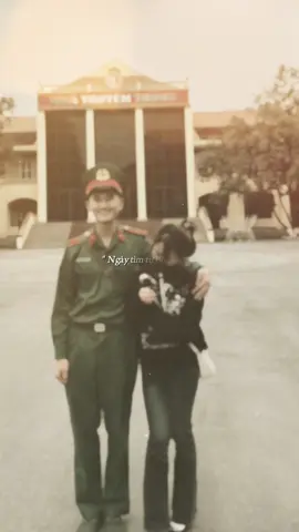 Mãi cho tới gần đây, tôi mới hiểu được nụ cười ngày đó của anh ta ♡´･ᴗ･`♡