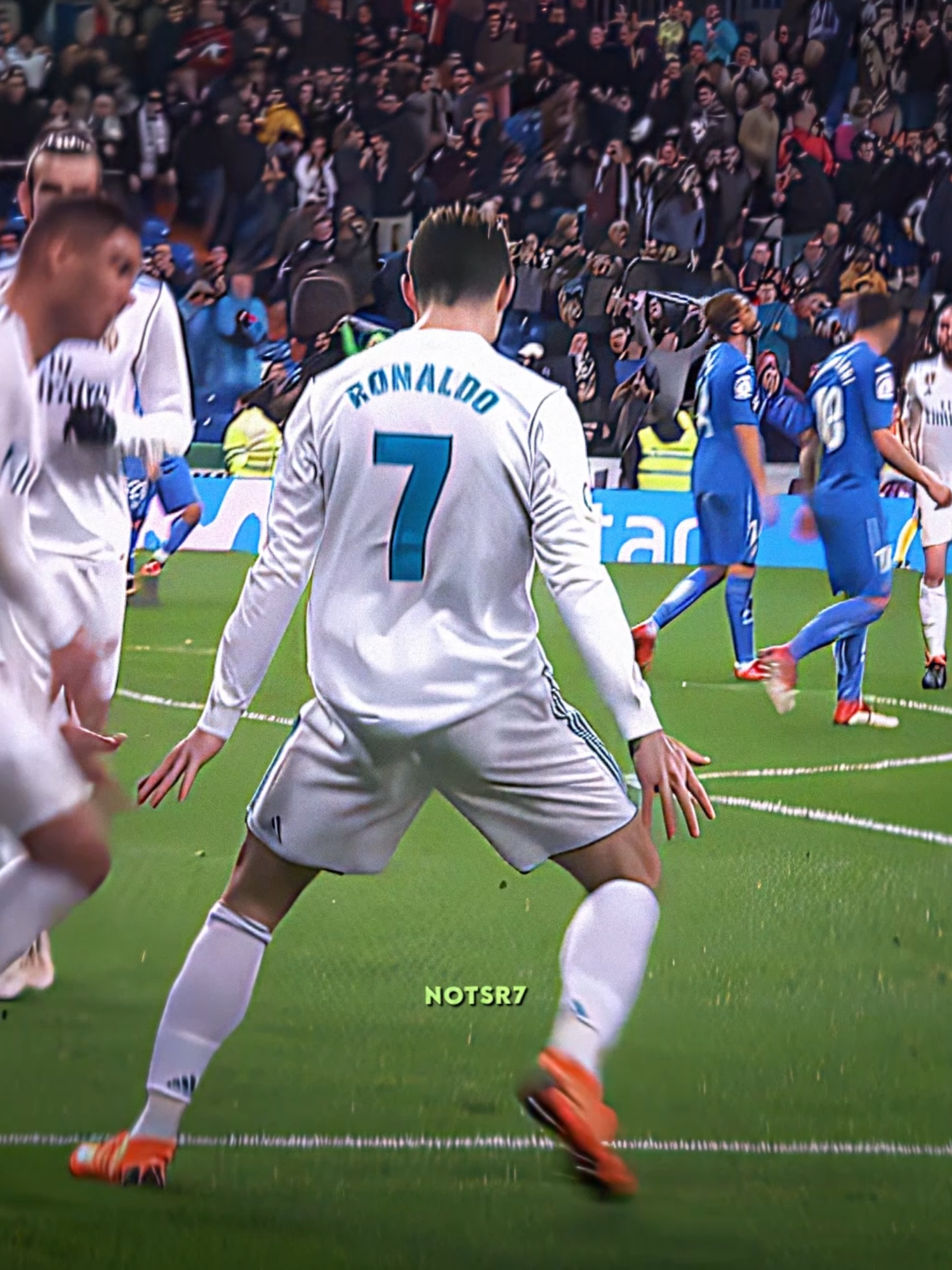 Ronaldo vs Emi Martinez ☠️🔥 || #cristianoronaldo #cr7 #notsr7 #fyp