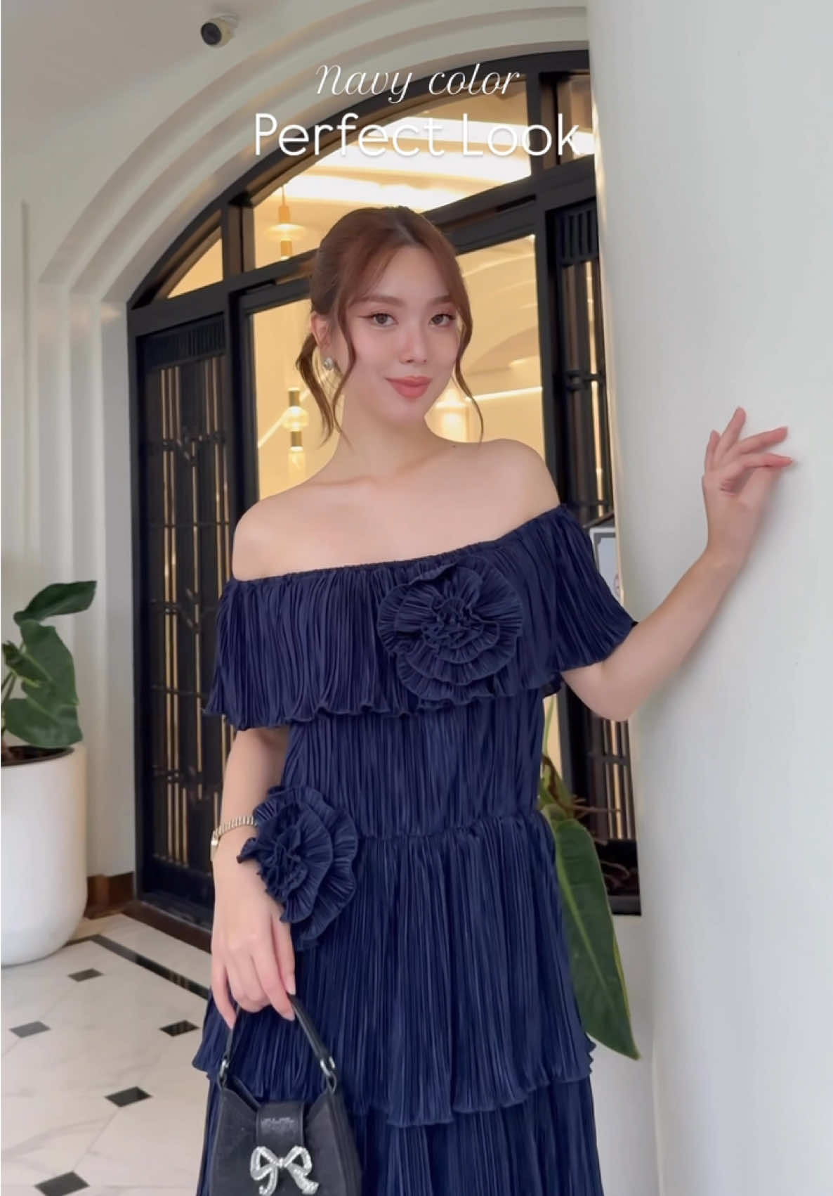 💙Perfect look✨ . . . IG : noozzshop #outfitideas #Dress #fashion #noozzshop #เดรสออกงาน #เดรสไปงาน #wholesaleclothing #clothingwholesale #fashionwholesale #bulkclothing #wholesalefashion #wholesalebrand #wholesalebusiness #privatefashionlabel #readytowearwholesale #tiktokbusiness #ชุดออกงาน #ชุดไปงาน #wholesaleapparel #ootdfashion 