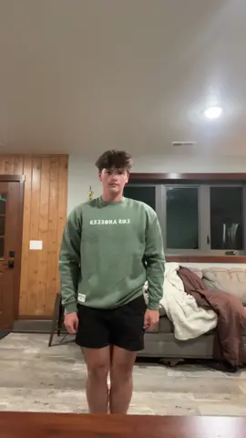 hi guys this is my boyfriend 