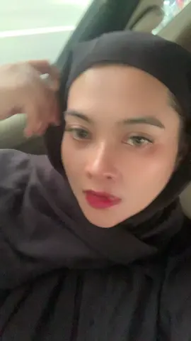 Nasrani, batak! Cuma suka kalau pakek hijab😇