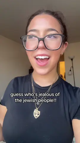 i’m not saying we control these things or anything. #jewish #jewishcontent #jewishcommunity #jewishgirl #jewishtiktok #stopantisemitism #antisemitismneedstostop #jewtok #jewishandproud #banks #media #weather 