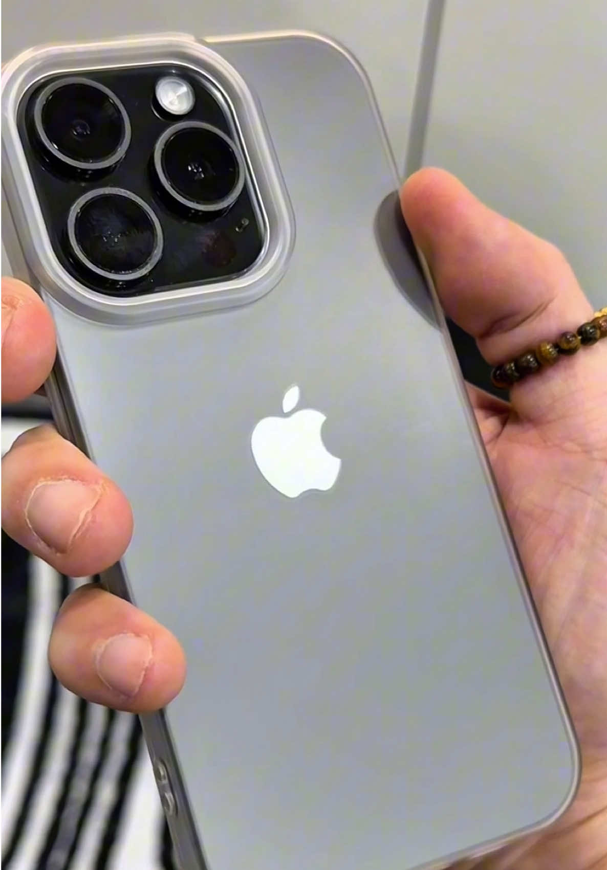 Ốp mềm mỏng đẹp nha #tonycase96 #oplungchongsoc #oplungiphone #oplungsilicon #oplungiphonexin #oplungsieumong 
