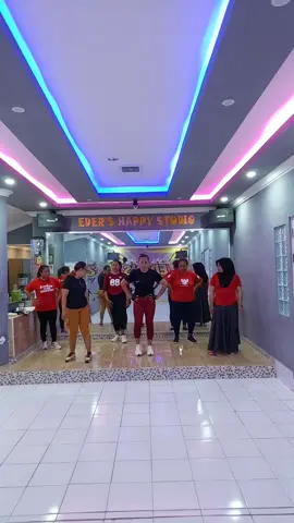 Class Sore #Instruktur_Erlin💃💃❤️🥰 #papsel_papua_selatan #fypシ゚viral🖤tiktok 