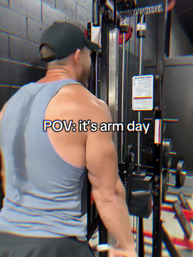 doms bicep☠️#jjworkout#GymTok#gymhumor#fyp#memegym 