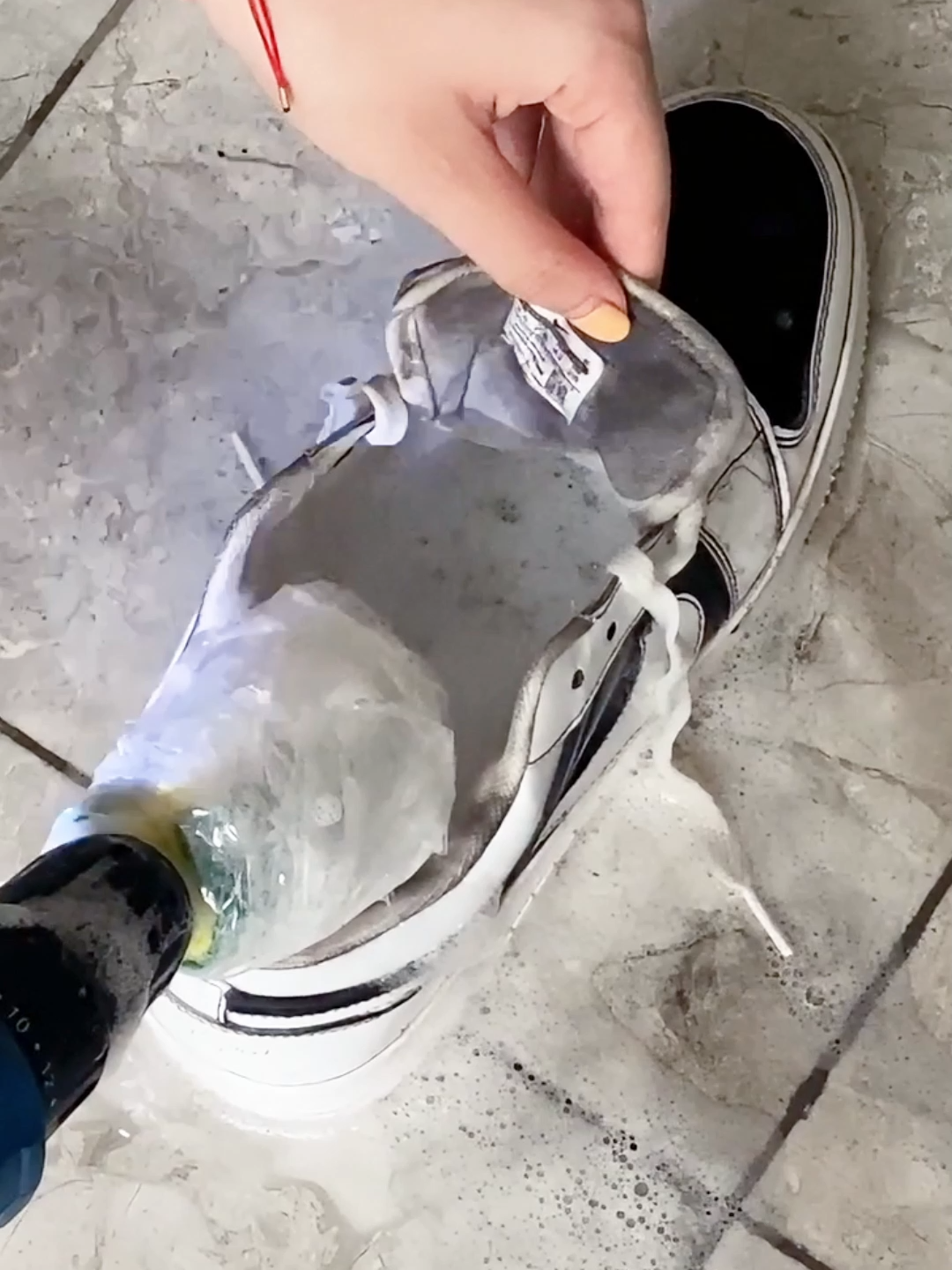 White Shoe Cleaner Cream, Stain Remover for Sneakers, No-Wash Formula, Fast Cleaning with Sponge Included, Interior Decoration Compatible#tiktokshop #tiktok