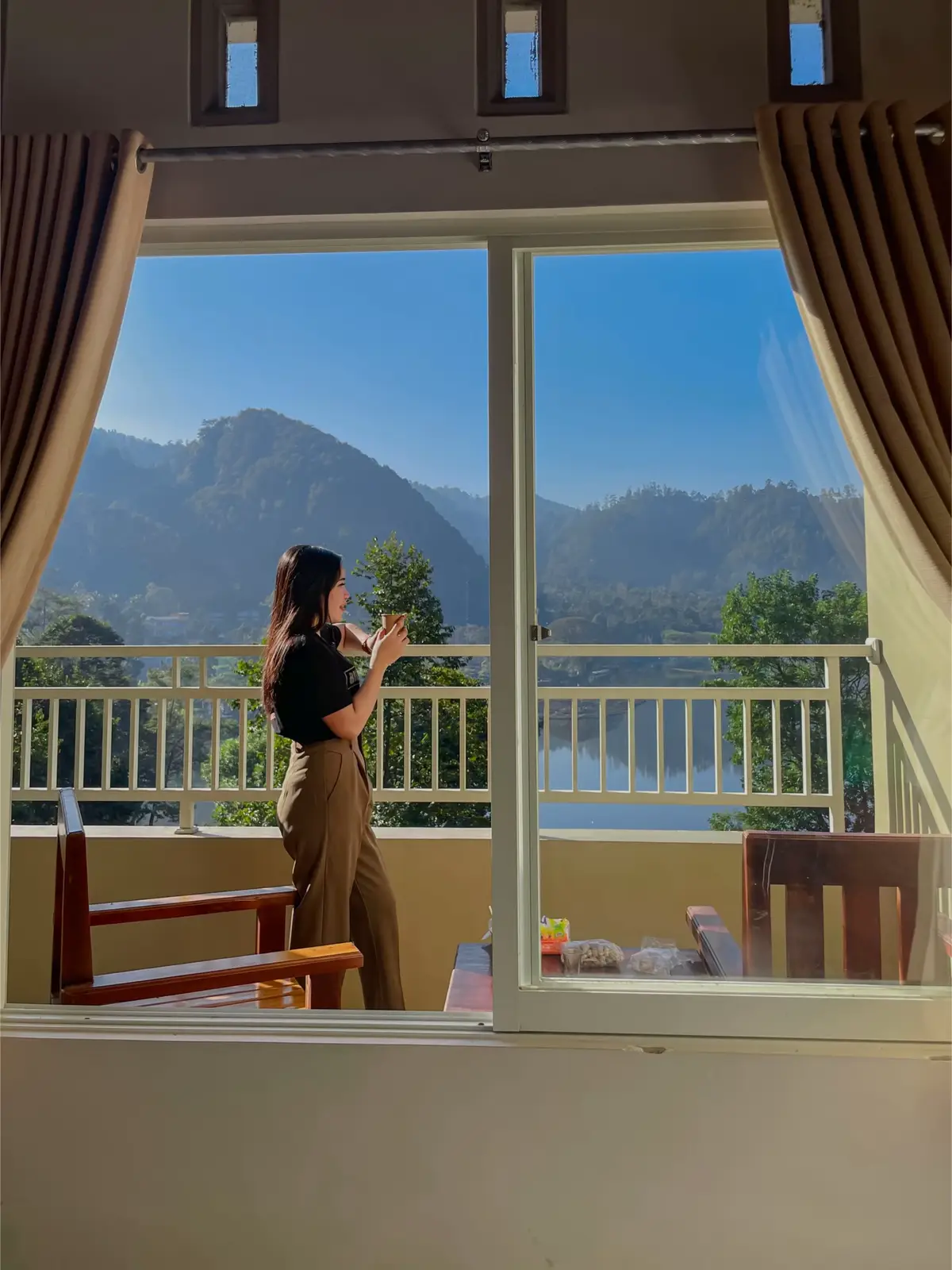 #ngebel #hotelbougenville2 #hotelngebelponorogo #telagangebel #ponorogo24jam 