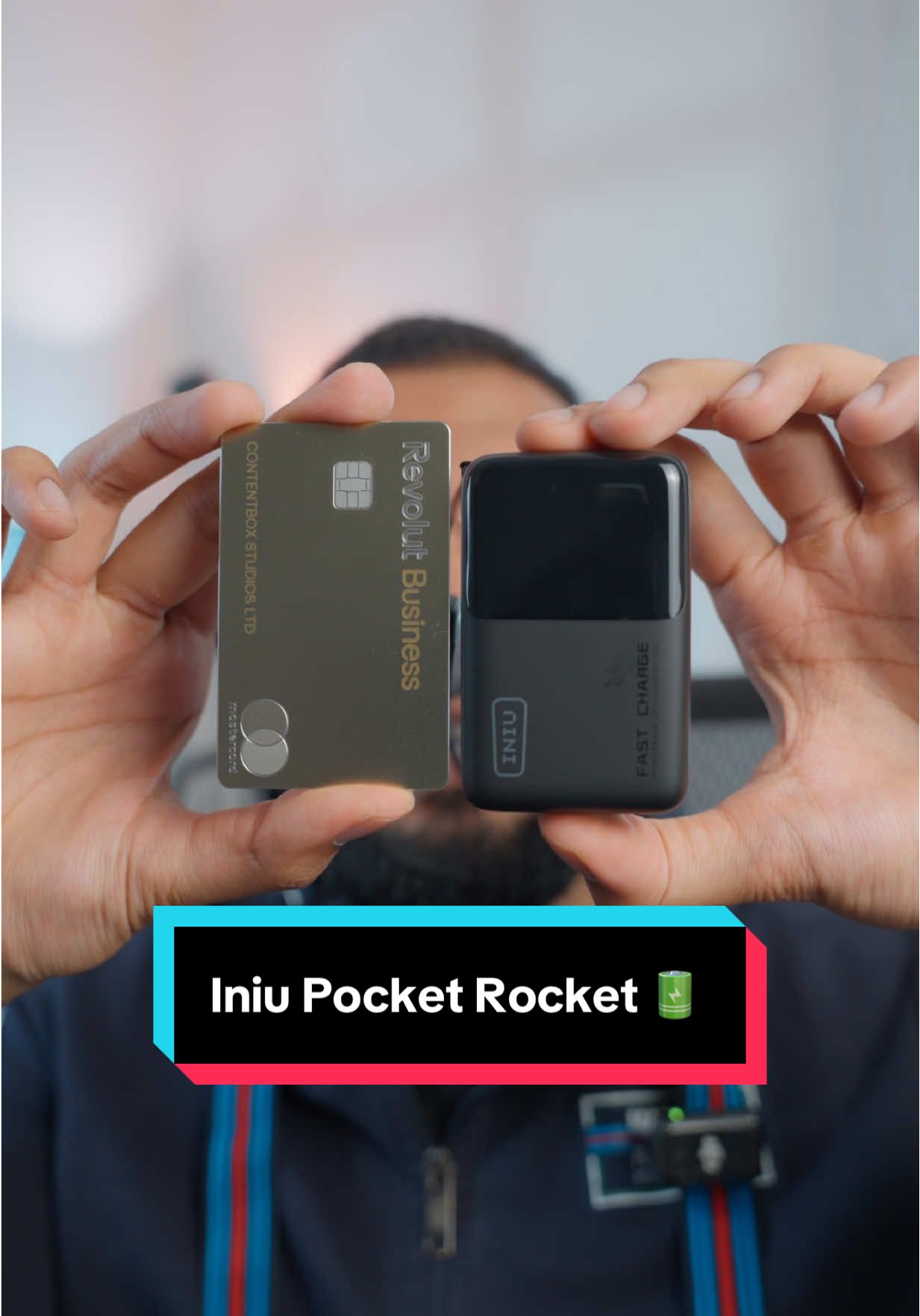 The worlds smallest 45w 10,000mah portable charger, it’s unbelievable small! 💪 @INIU_official @INIUshop  The link is in my bio to get yours now 🔗  #iniupowerbank #pocketrocket #smallpowerbank #MiniTech #TechNewProduct #DigitalMustHave #PortableTech #CityLife #TravelGear #FashionItem #dealsforyoudays #tech #techtok 