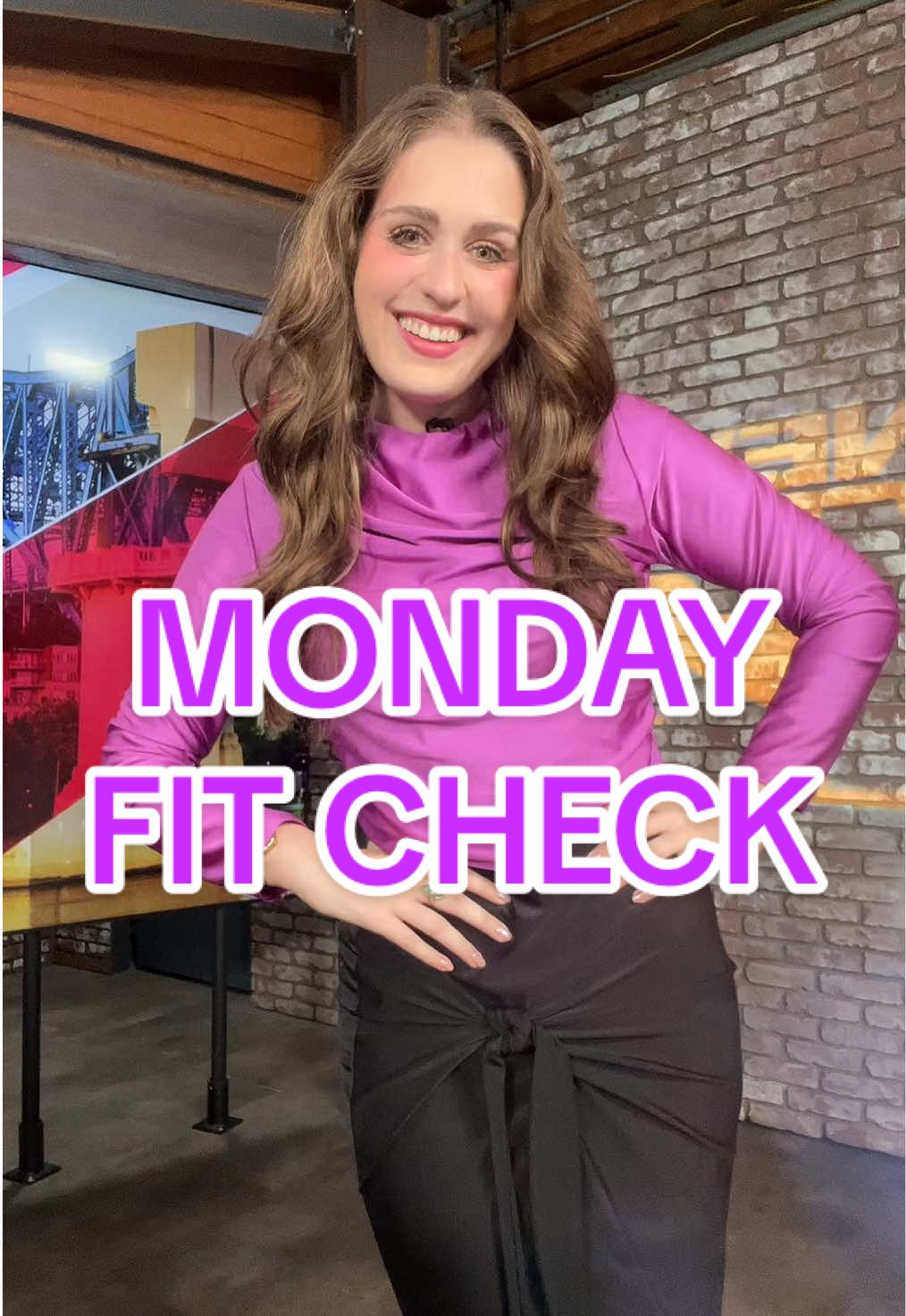 Happy Monday!  #fitcheck #OOTD #newsanchor #localnews #fashion 