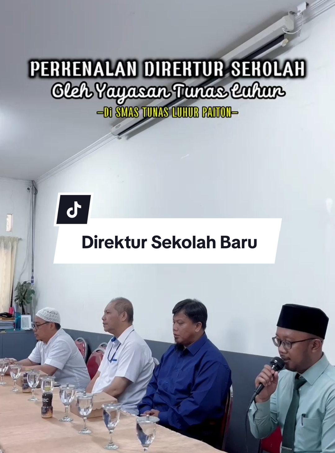 🎉 *Selamat Datang, Direktur Baru!* Yayasan Tunas Luhur dengan bangga memperkenalkan Bapak Hamdhan Siregar, S.T., M.M sebagai Direktur Sekolah yang baru. Semoga kehadiran beliau membawa semangat baru dan inspirasi bagi seluruh keluarga besar SMAS Tunas Luhur Paiton! #SelamatDatang #DirekturBaru #Ytl #smastl #tunasluhurpaiton #fyp 