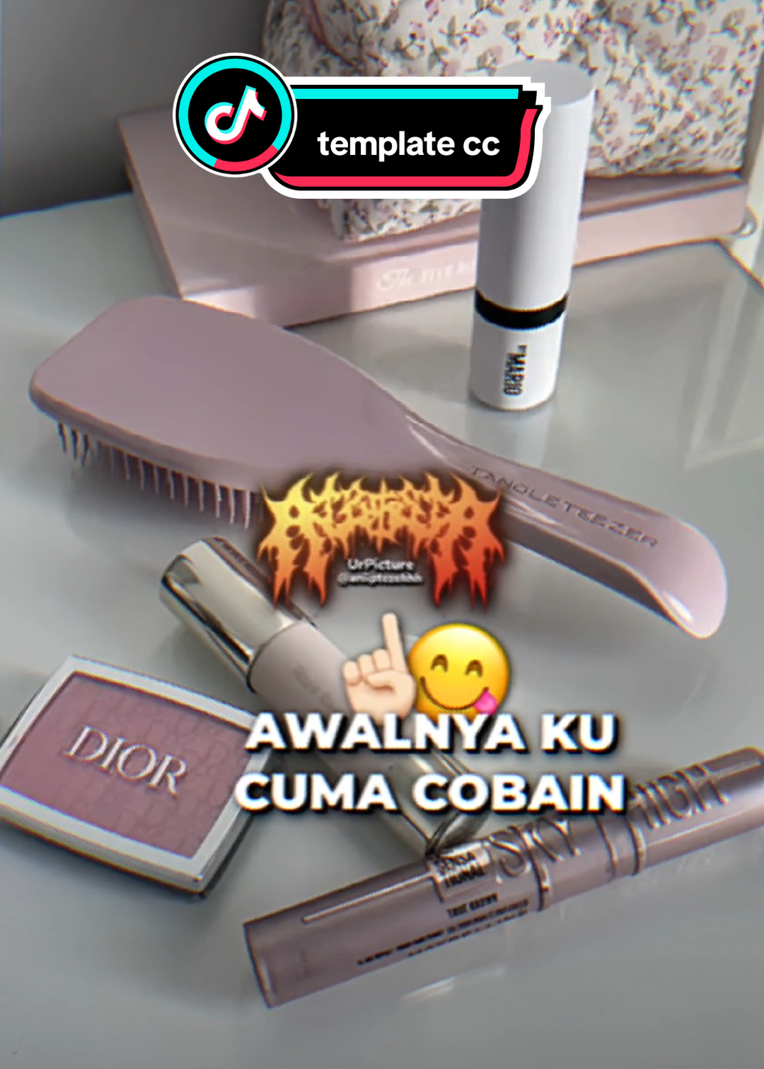 #CapCut trend kah?? jj tiga foto kece ☝🏻😋 dj mejikuhibiniu 🗿🛐#templateviral #atztemplate #fyp 