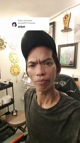 Membalas @akramfff777.akram arjun lgi jatuh arisan nya hari ini🤣🤣🤣 #pakintta viral #fyptiktokhiburanindonesia#jgn lupa D follow komen like share🙏 yuk request slanjutnya🙏 💕🔥🔥