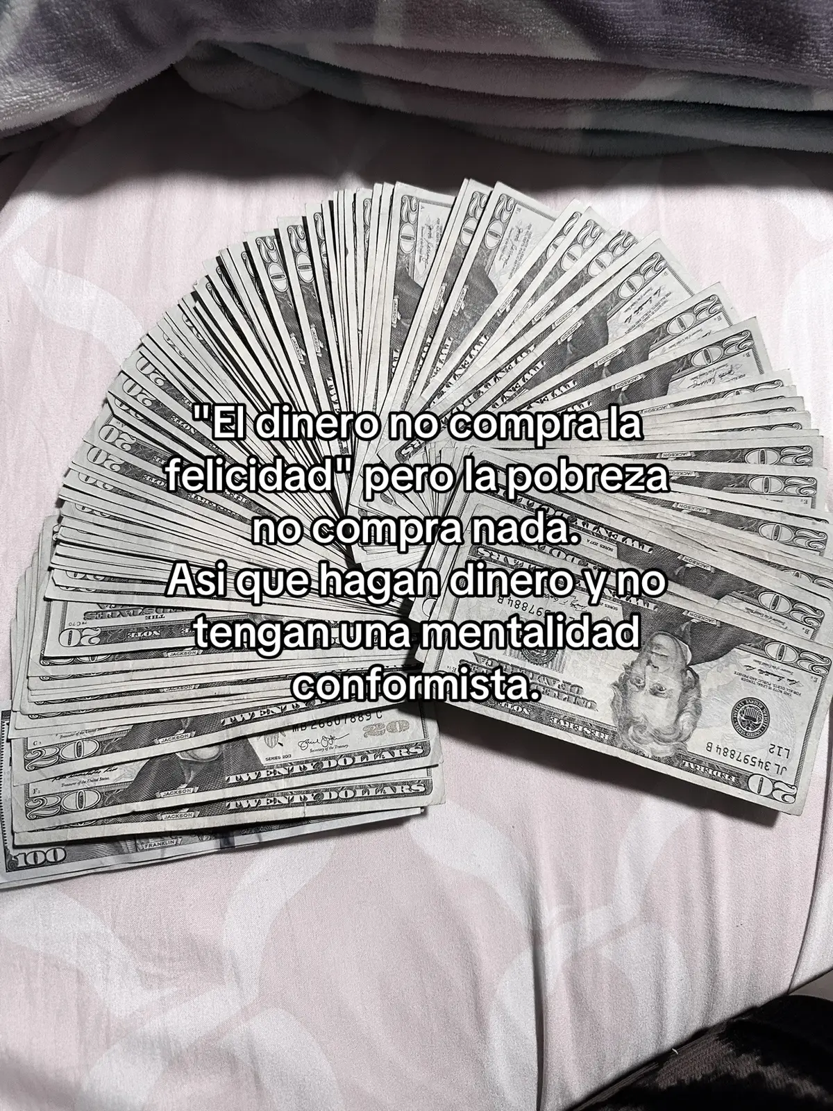 Ámonos a trabajar. Feliz inicio de semana🙏🏽✨😇