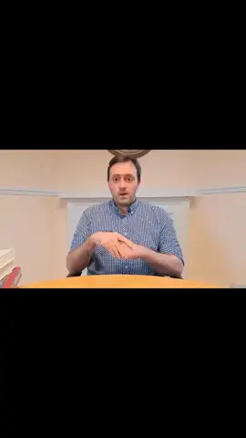 Leasehold or Freehold? Understanding the difference is crucial for any property lawyer. 🏡 Here's a taste of what you'll master with the Council for Licensed Conveyancers Diploma! A focused and expert route into property law without a degree or a training contract Follow us and visit our website for more details. #PropertyLaw #Leasehold #Freehold #Conveyancer #CLC #LicensedConveyancer #LegalTraining #LawStudent #LawGrad