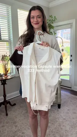 333 method is a packing lifesaver  #capsulewardrobe #outfitinspo #vacationoutfits #333method #simplestyle 
