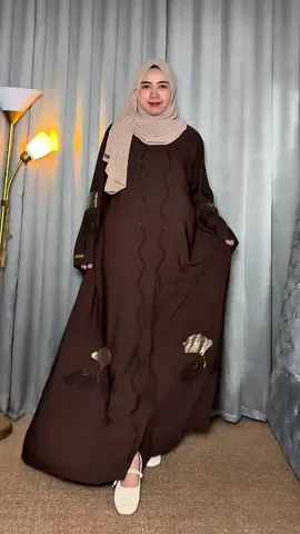 secantik ini dainggurin😭rugi bngtt... nyesel kalo smpai khbisan. #abaya  #abayastyle  #abayagirls  #abayafashion  #abayaouter 