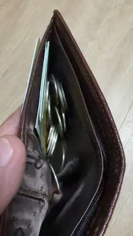 Paisa hune bela mero purse tw fulxa 😄😊