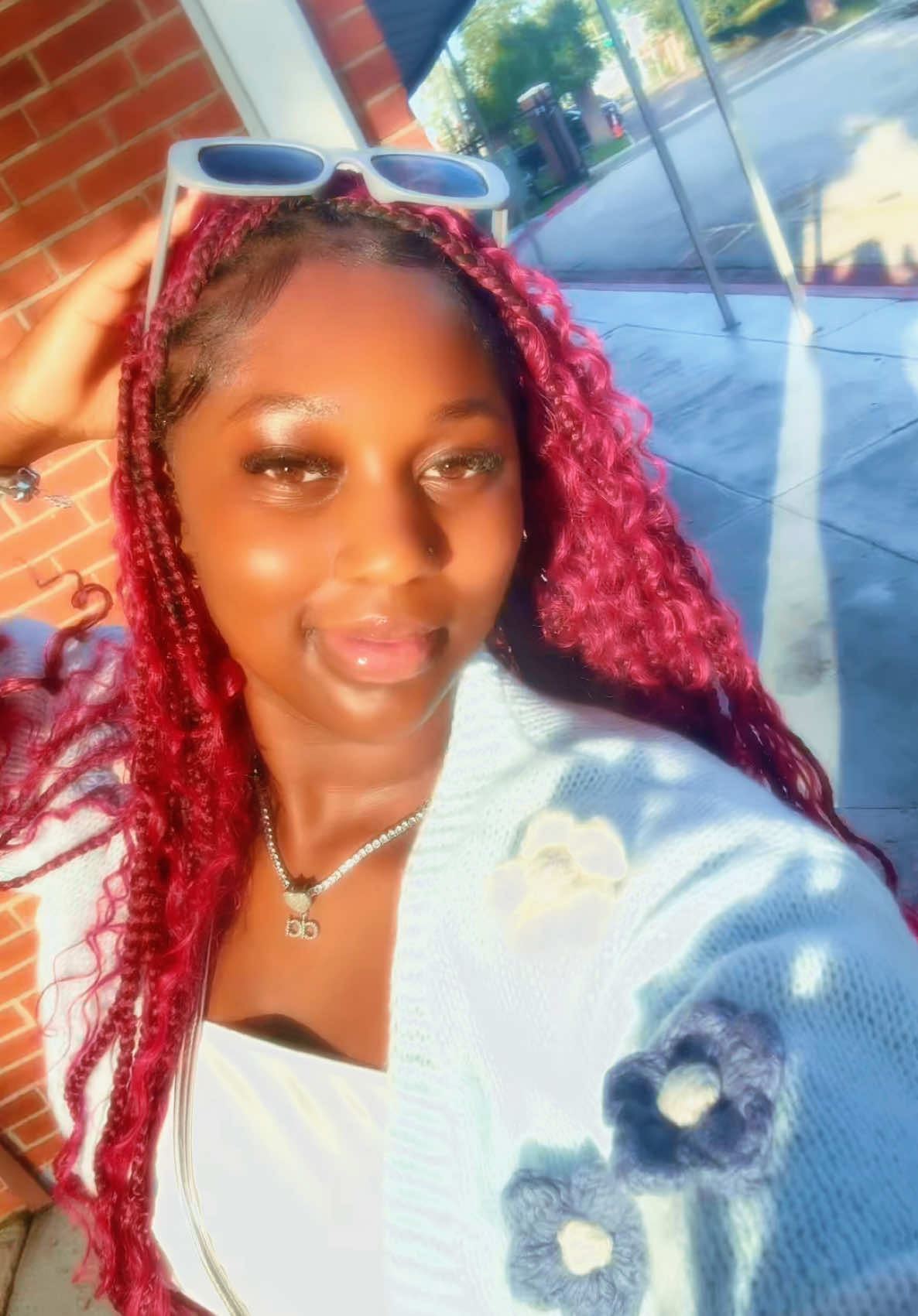 She a darkskin girl, with a darkskin crew🥰 #fyp 