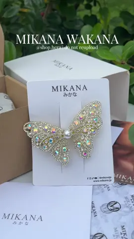 Mikana Wakana Whimsy Wings Butterfly Metal Hair Clip #hairclamp #mikanahairclip #mikanahairclamp 