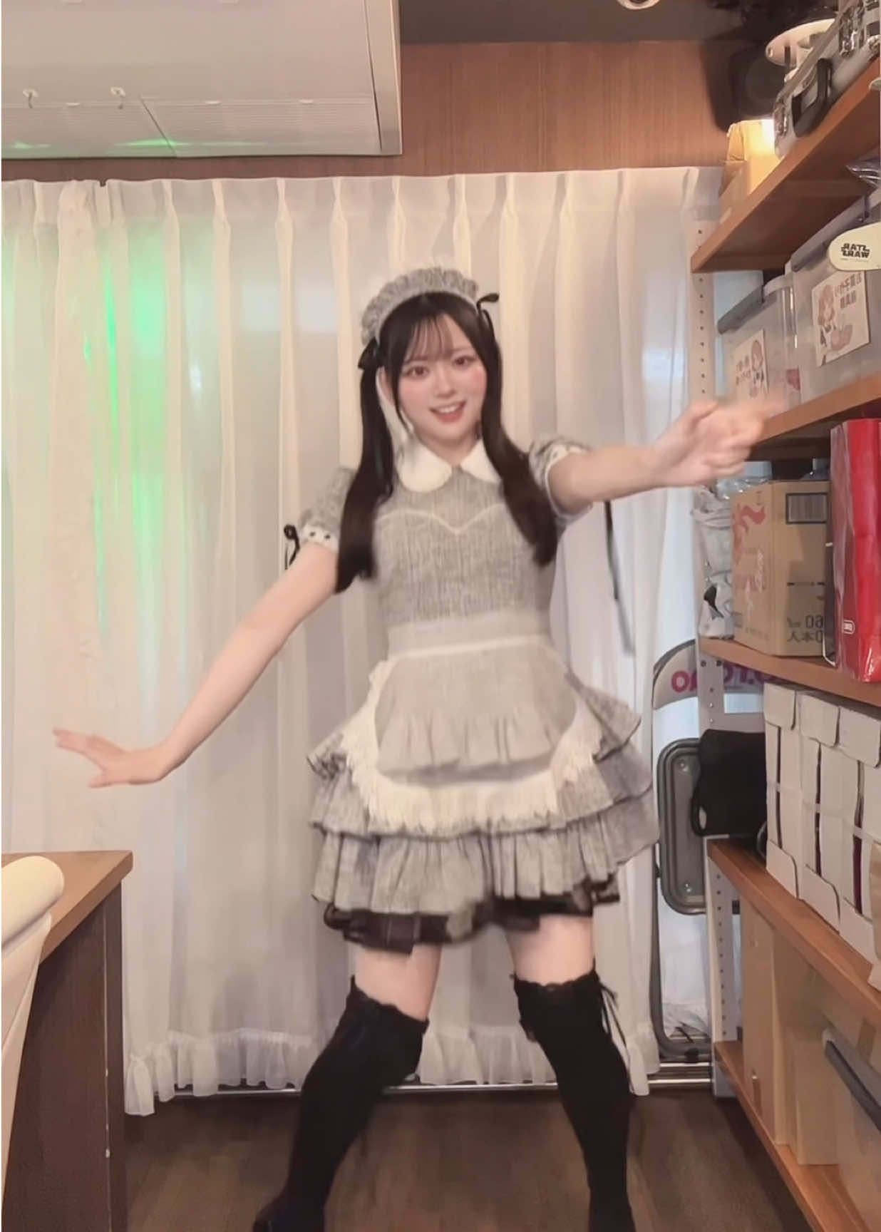 えっジャムついてる？かわいいでしょ🍎♡ きゅるちゃんの曲安定にかわに(՞⸝⸝o̴̶̷̥᷅  ̫ o̴̶̷᷄⸝⸝՞)振り覚えたてであやふやです🙀 #きゅるりんってしてみて #きゅるして #special♡spell #コンカフェポトロ #コンカフェ #おすすめ #愛媛 #メイド #fypシ