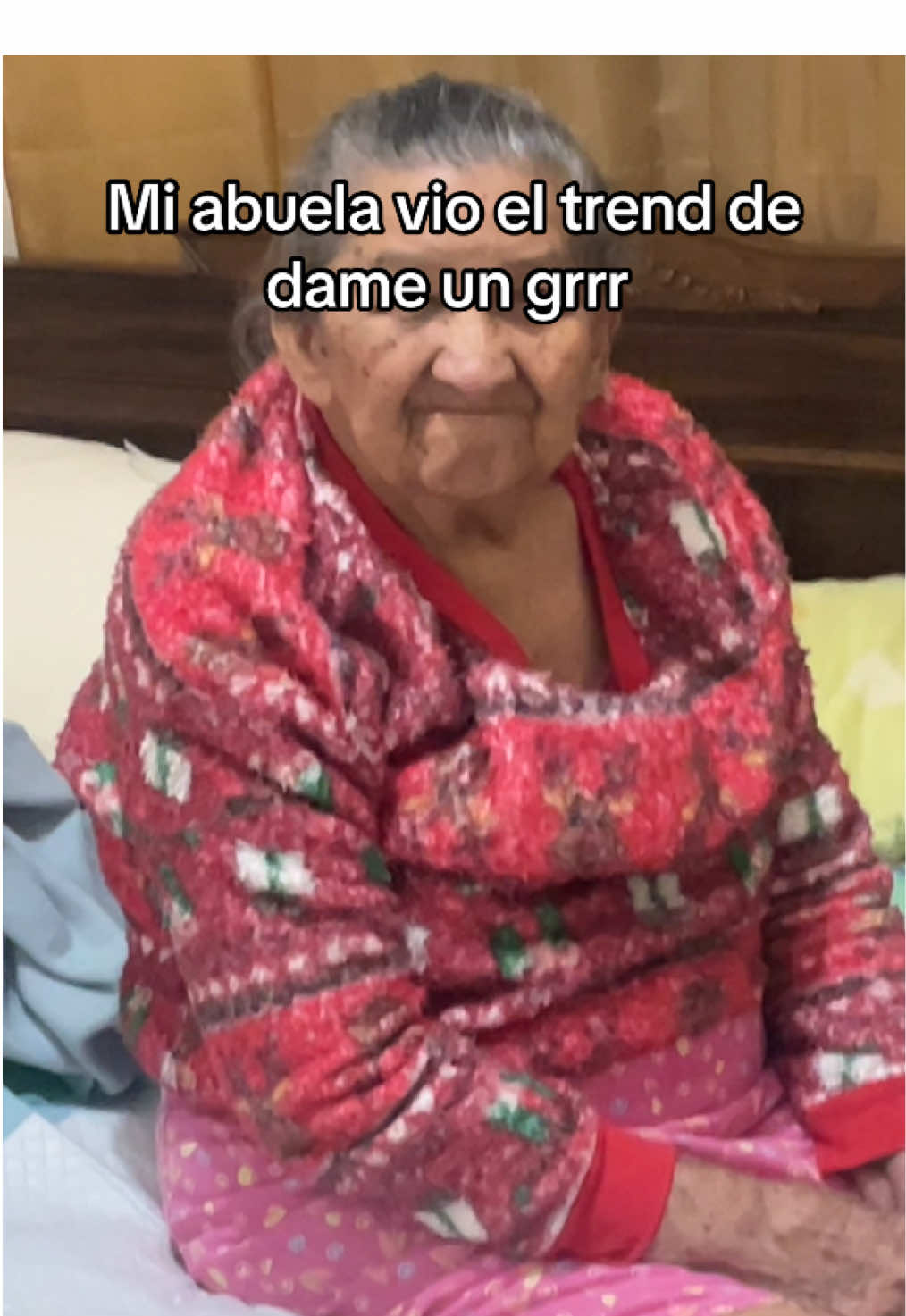 Sus abuelas también hicieron el trend 😂 #dameungrrr #abuelatiktok #abuela 