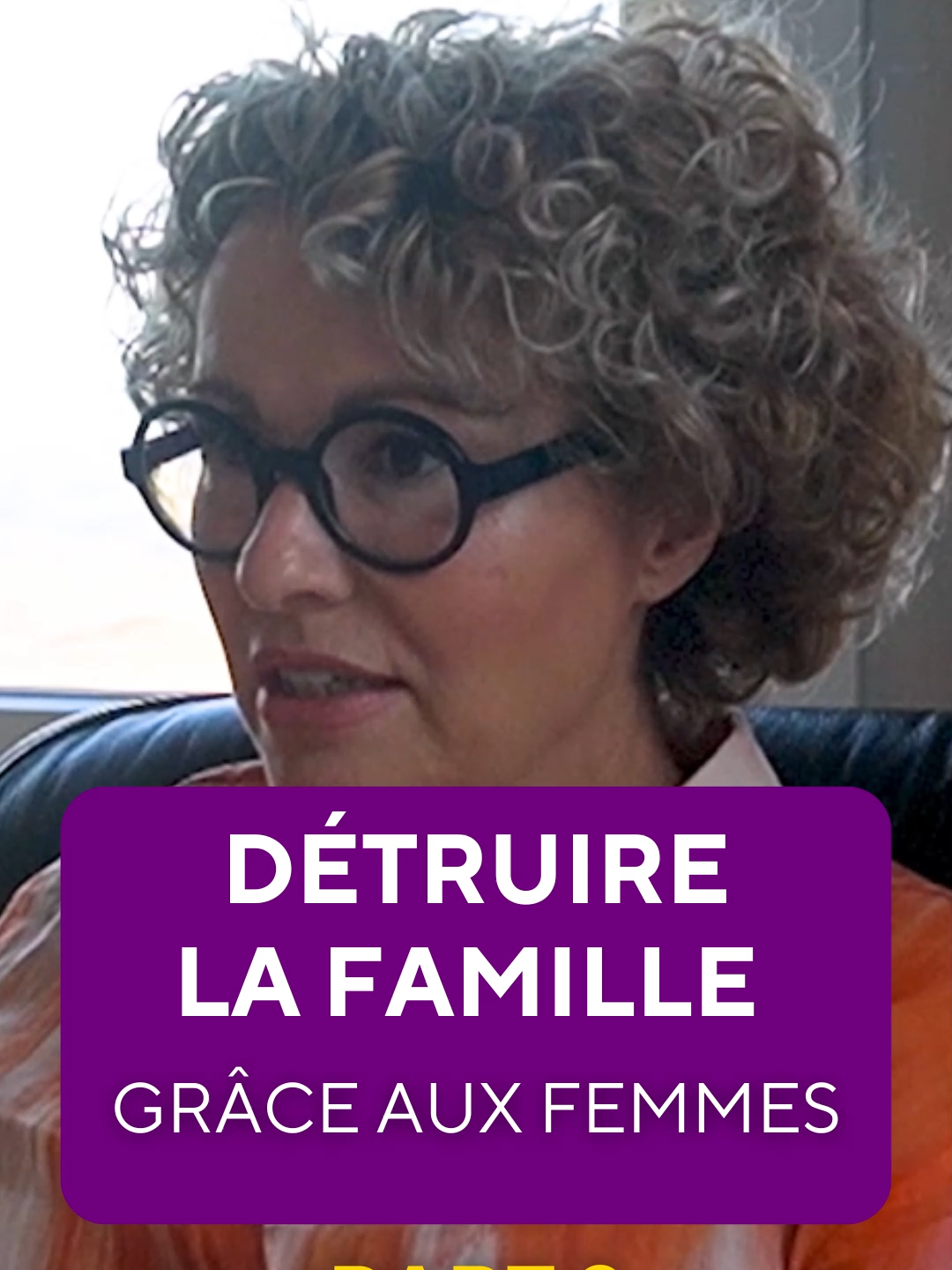 🎙 LE PLAN PARFAIT POUR BRISER LES FAMILLES — Partie 2  👉 Retrouvez la partie 1 de l'interview sur ma chaine. On a d’abord éloigné la femme du foyer, en lui faisant croire que sa valeur se mesurait à son utilité économique. Qu’être une mère au foyer, c’était 
