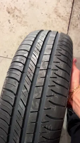ONIX saindo com 4 PNEUS NOVOS 185/70/14 bicos + balanceamento 🛠️🛞
