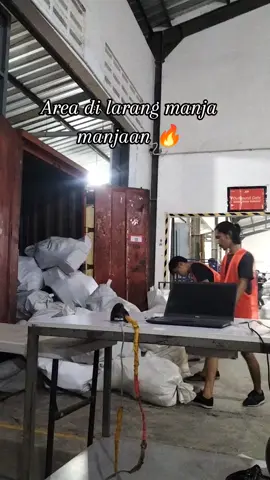 #kangpaket #transitpoint #SPXXPRESS #ShopeeXpress #fypdong #fypage #fypシ #berandatiktok #berandafypシ #Fyppppp 
